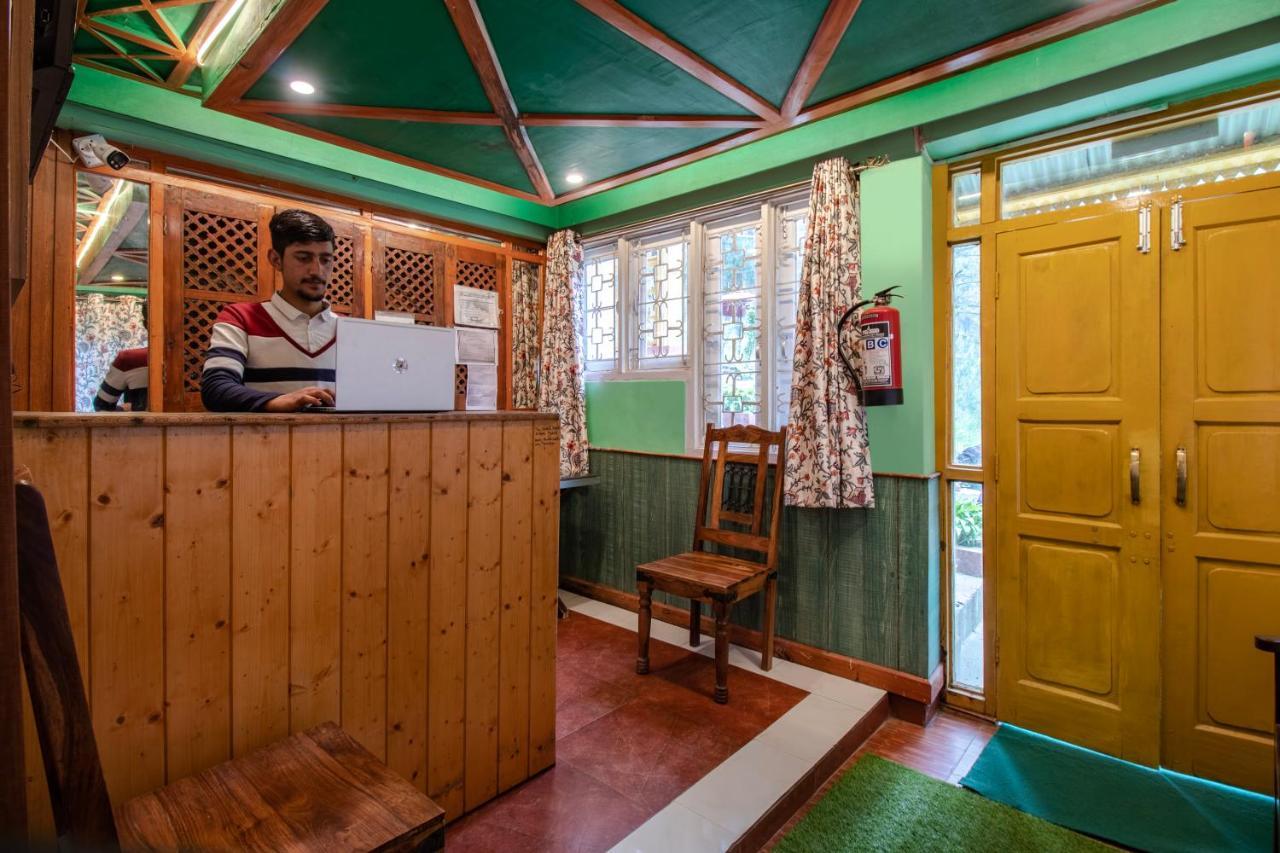 Pahalgām Hotel Little Silver מראה חיצוני תמונה
