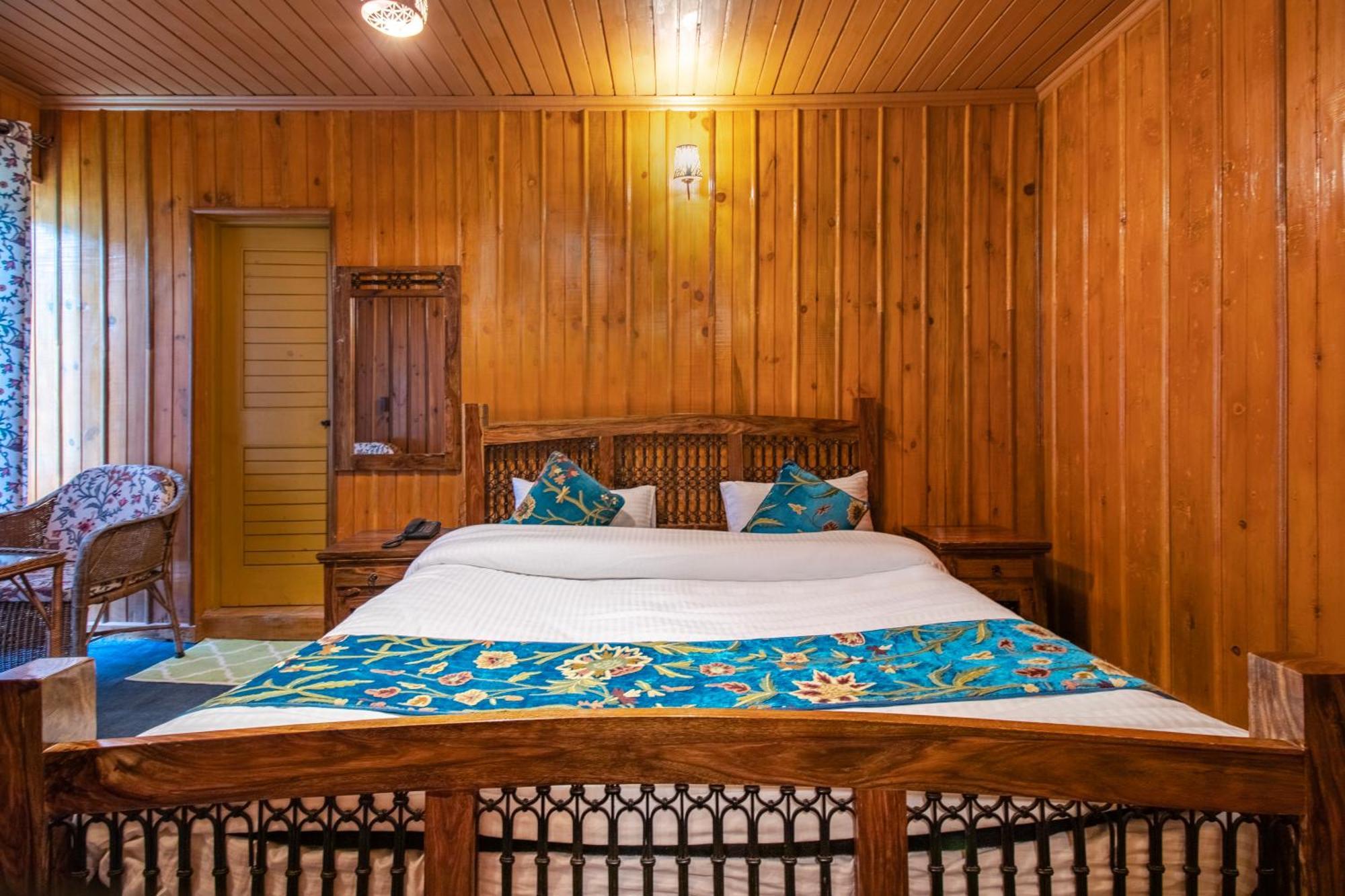 Pahalgām Hotel Little Silver מראה חיצוני תמונה
